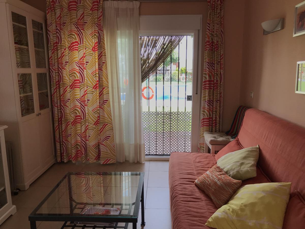 Apartamento Holidays On The Beach Torremolinos Exteriör bild